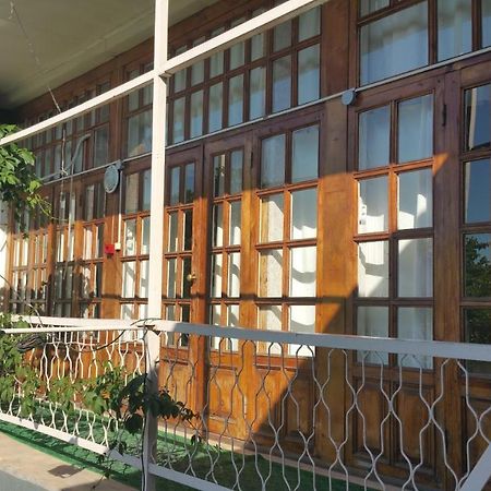 Gulnara Guesthouse Tashkent Ngoại thất bức ảnh