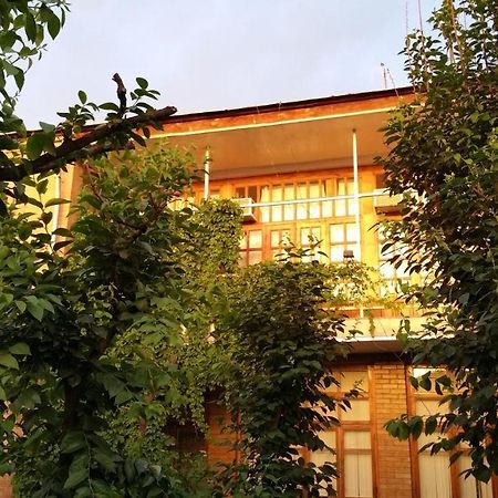 Gulnara Guesthouse Tashkent Ngoại thất bức ảnh