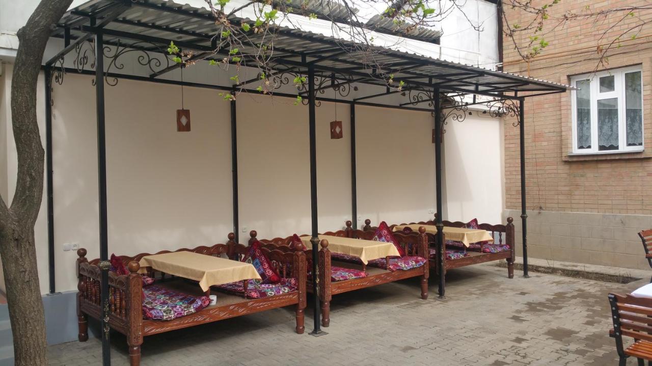Gulnara Guesthouse Tashkent Ngoại thất bức ảnh