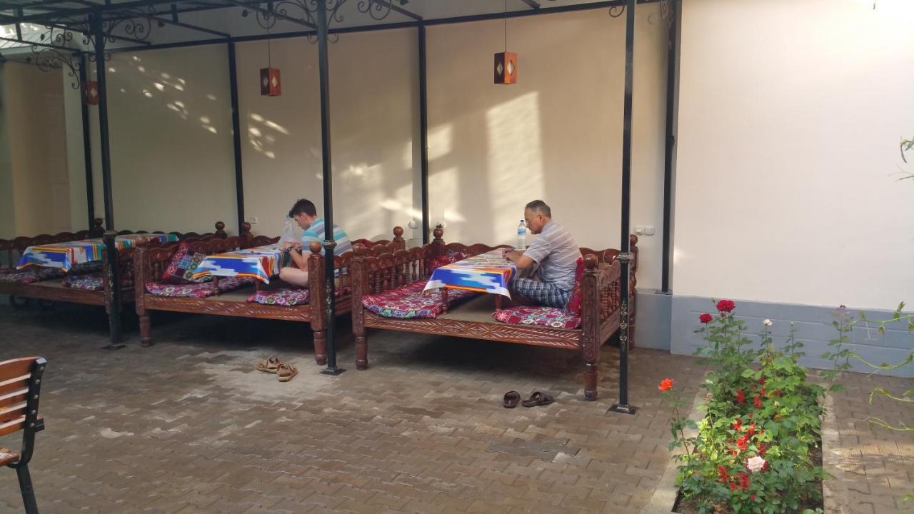 Gulnara Guesthouse Tashkent Ngoại thất bức ảnh